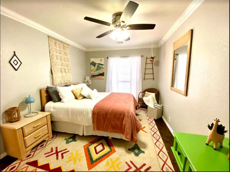 Private Bedroom Suite - Communal House Near Integris 奧克拉荷馬 外观 照片